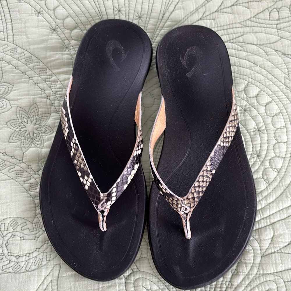Olukai flip flops snake design
